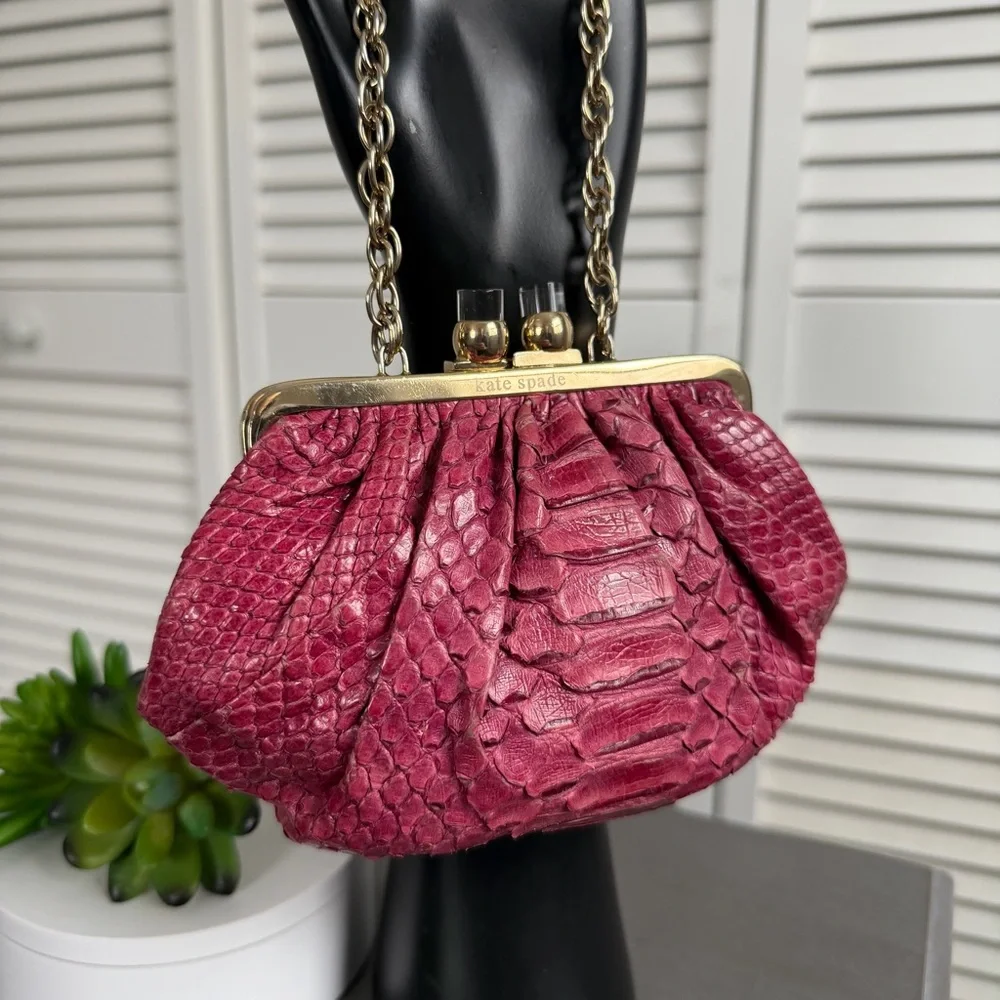 Vintage Kate Spade Exotic Snakeskin Pink Kiss lock coin purse mini handbag